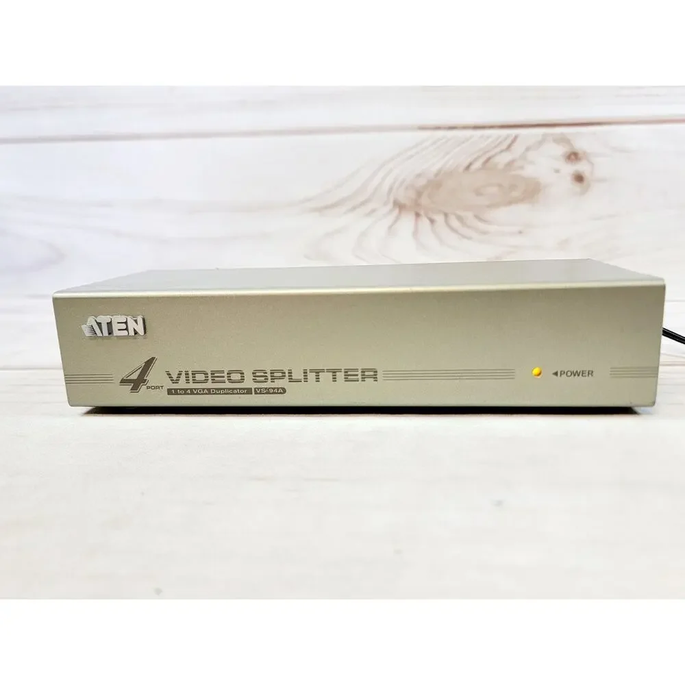 Aten 4 Port Video Splitter Model VS-94A 1 to 4 VGA Duplicator W/ AC Cord